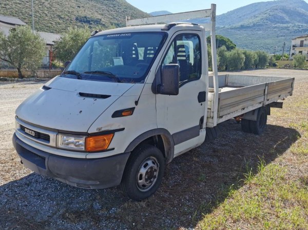 Autocarro IVECO 35C13A - Fall. 7/2020 - Trib. di Latina - Vendita 3