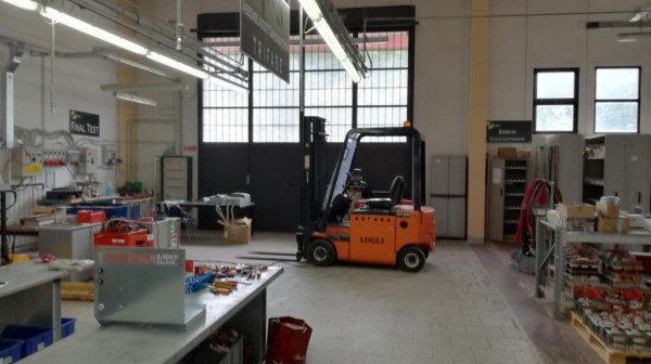 Battery charger production - Machinery and equipment - Bank. 5/2018 - Arezzo L.C. - Sale 2