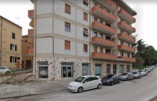 Imobile în Jesi și Morro d'Alba - Echipamente și autovehicule pentru construcții - Lichidare Coactivă Administrativă nr. 374/201