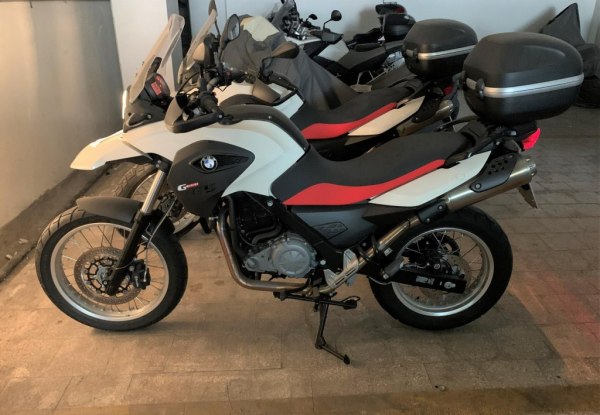 BMW Z4 and BMW GS Motorcycle - Bank. 19/2021 - Foggia Law Court - Sale 2