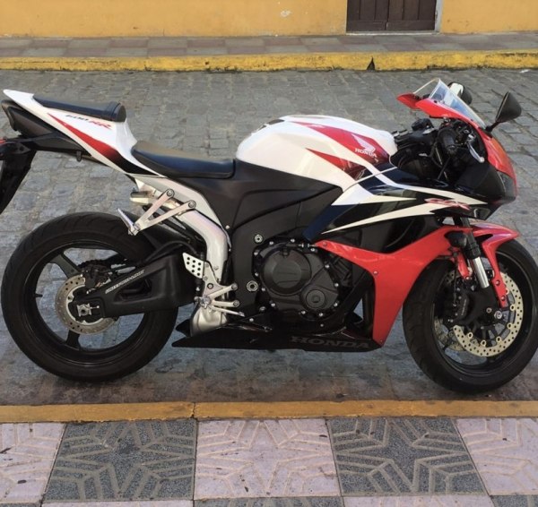 Moto Honda PC 40 e JC 28 - Trib. di Sevilla - Fall n. 163/2021 - Vendita 2