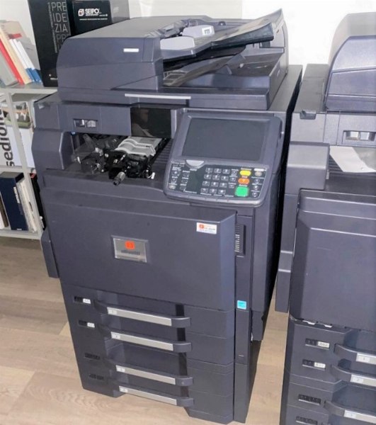 Photocopiers Olivetti - Office furniture and equipment - Bank. 41/2022 - Siracusa L.C. - Sale 3
