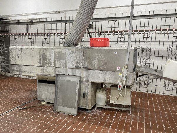 Tavuk Kesimi - Tesis ve Makineler - Tam Sürekli İşletme No. 31/2019 - Padova Mahkemesi - Satış 4