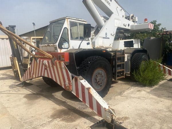 Bleeding and hydrodemolition - Vehicles and machinery - Bank. 33/2020 - Siracusa L.C. 