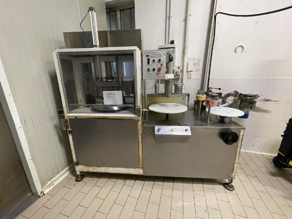 Produktion von Käse - Maschinen und Ausrüstungen - Zwangsversteigerung Nr. 90/2023 - Gericht von Vicenza