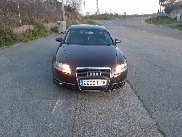 Véhicule Audi A6 à A Coruña - Tribunal N. 2 de A Coruña