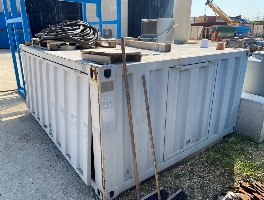 Box Saldatrici, Scaffalature e attrezzature