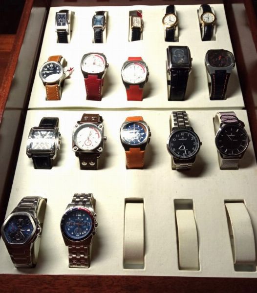 Gioielli: Orologi Seiko e Kronos, Articoli Montblanc, gioielli e argenteria