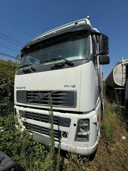 Transport - Ciężarówki, naczepy i ciągniki drogowe - Likwidacja sądowa 35/2023 - Sąd w Santa Maria Capua Vetere