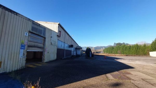 Nave Industrial com terreno, em Porriño, Pontevedra - Juízo Comercial N°2 de Pontevedra - 1