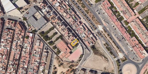 Quota del 50% d'una vivenda a Almeria - Jutjat de lo Mercantil N&ordm;2 d'Almeria - 1