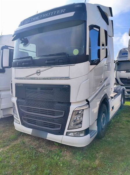 Trattore stradale Volvo, - Citroen Jumpy e - Semirimorchi Krone