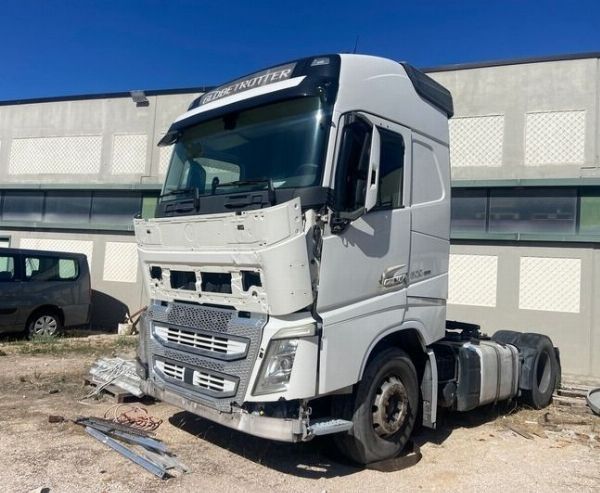 Trattore Stradale Volvo FH500