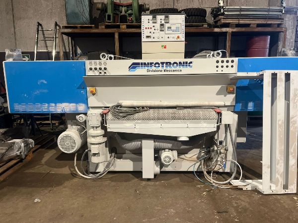 Macchinari per verniciature industriali - Arredi e attrezzature per ufficio
