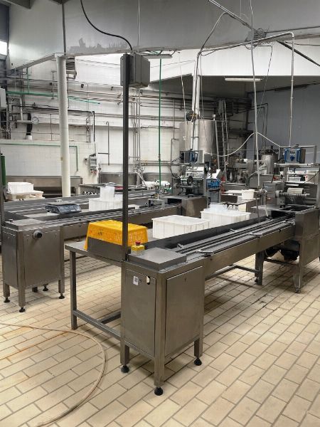 Caseificio, macchinari e attrezzature, - Impianto fotovoltaico e autocarri