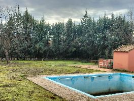 Tenuta rustica con locale commerciale ad Andújar, Jaén