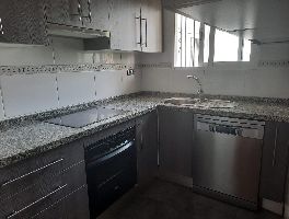 Abitazione situata a Pinos Puente, Granada