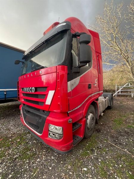 Trattori stradali IVECO