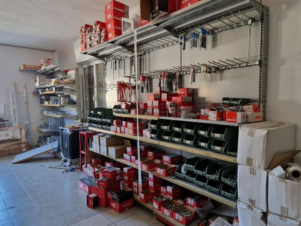 Materiali edili e ferramenta