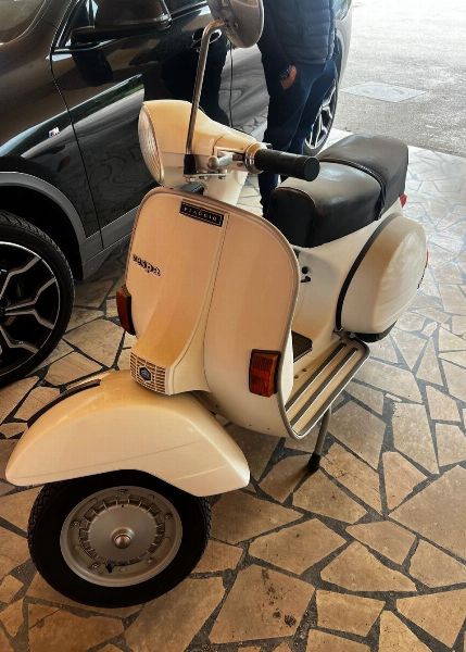 Piaggio Vespa